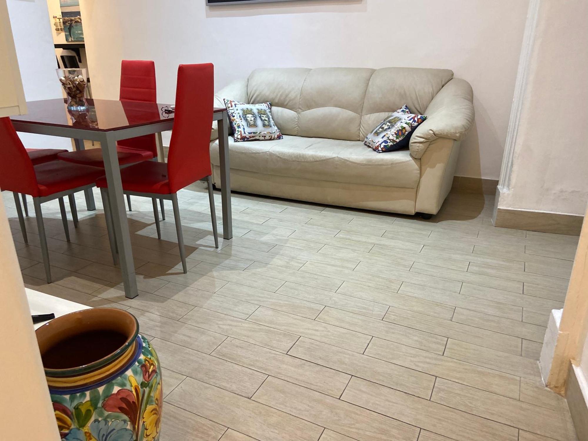 Casa Vacanza La Collegiata Κατάνια Εξωτερικό φωτογραφία